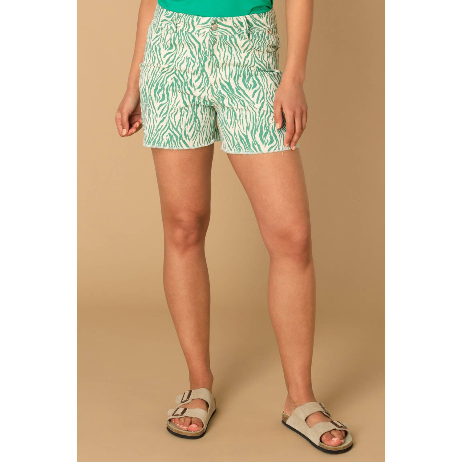 Ivy Beau denim regular waist short lichtgroen