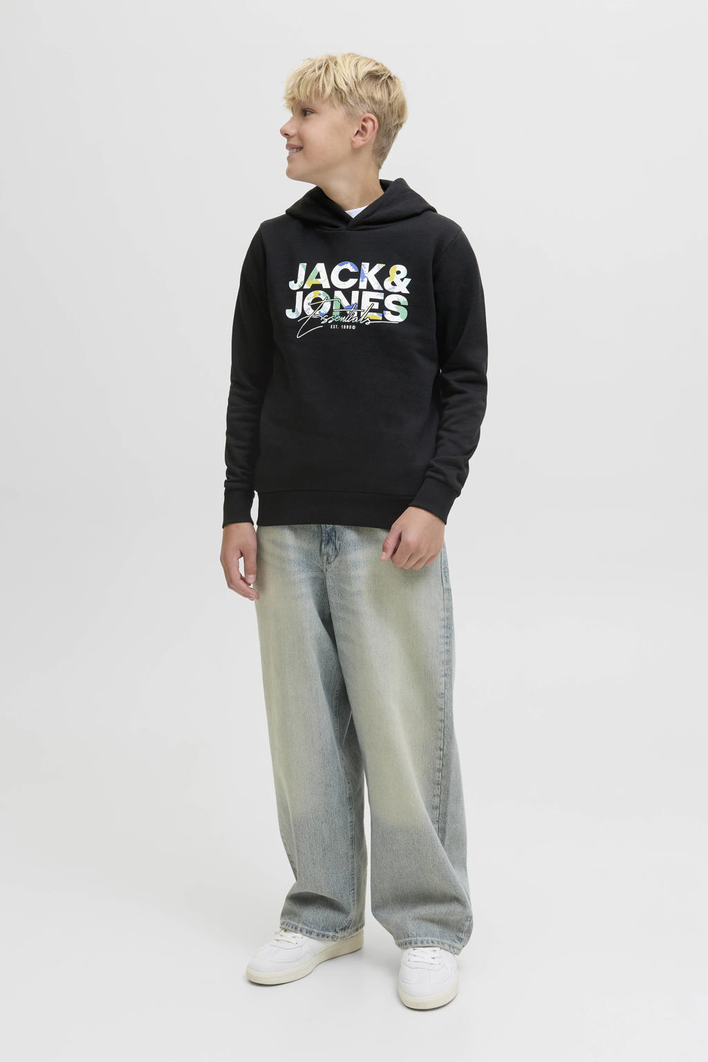Zwarte jongens JACK & JONES JUNIOR hoodie van sweat materiaal met logo dessin, lange mouwen en capuchon