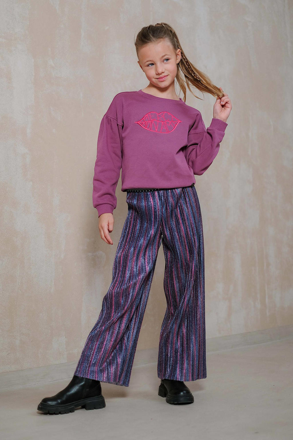 Paars en roze meisjes Like Flo loose casual broek van polyester met regular waist, elastische tailleband en meerkleurige print
