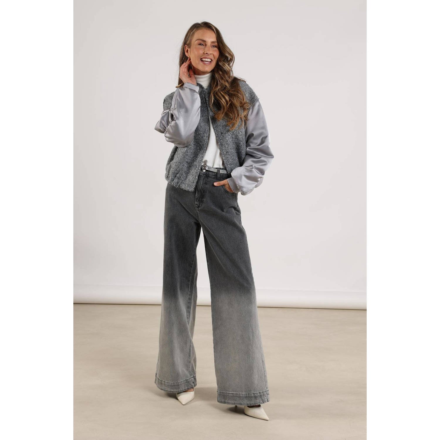 NUKUS Dames Jassen Baltimore Jacket Satin Grijs