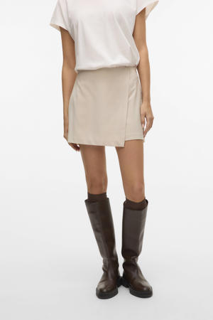 skort grijs