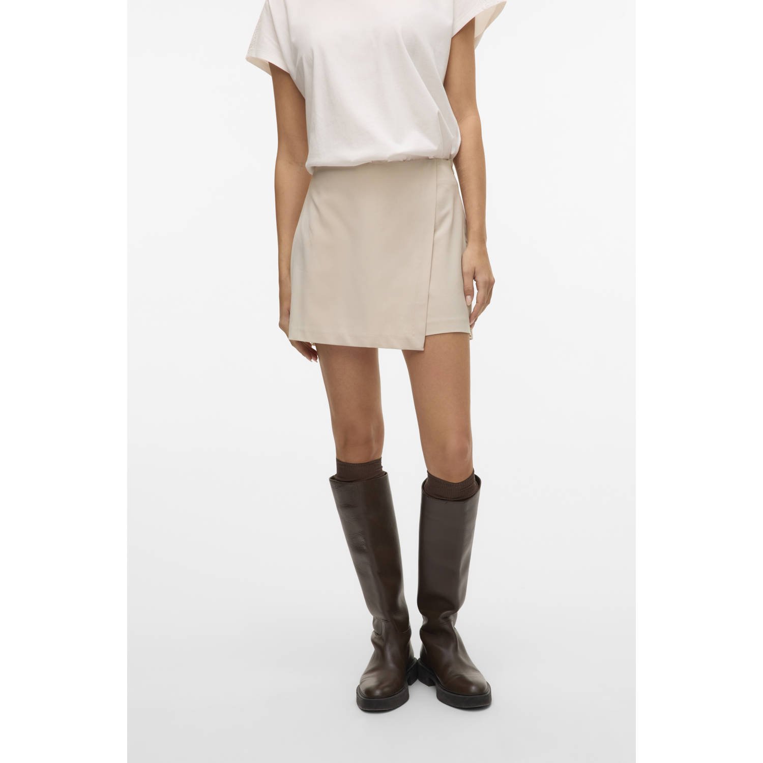 Vero Moda Short VMMELINA HW SHORT SKORT SOLID NOOS