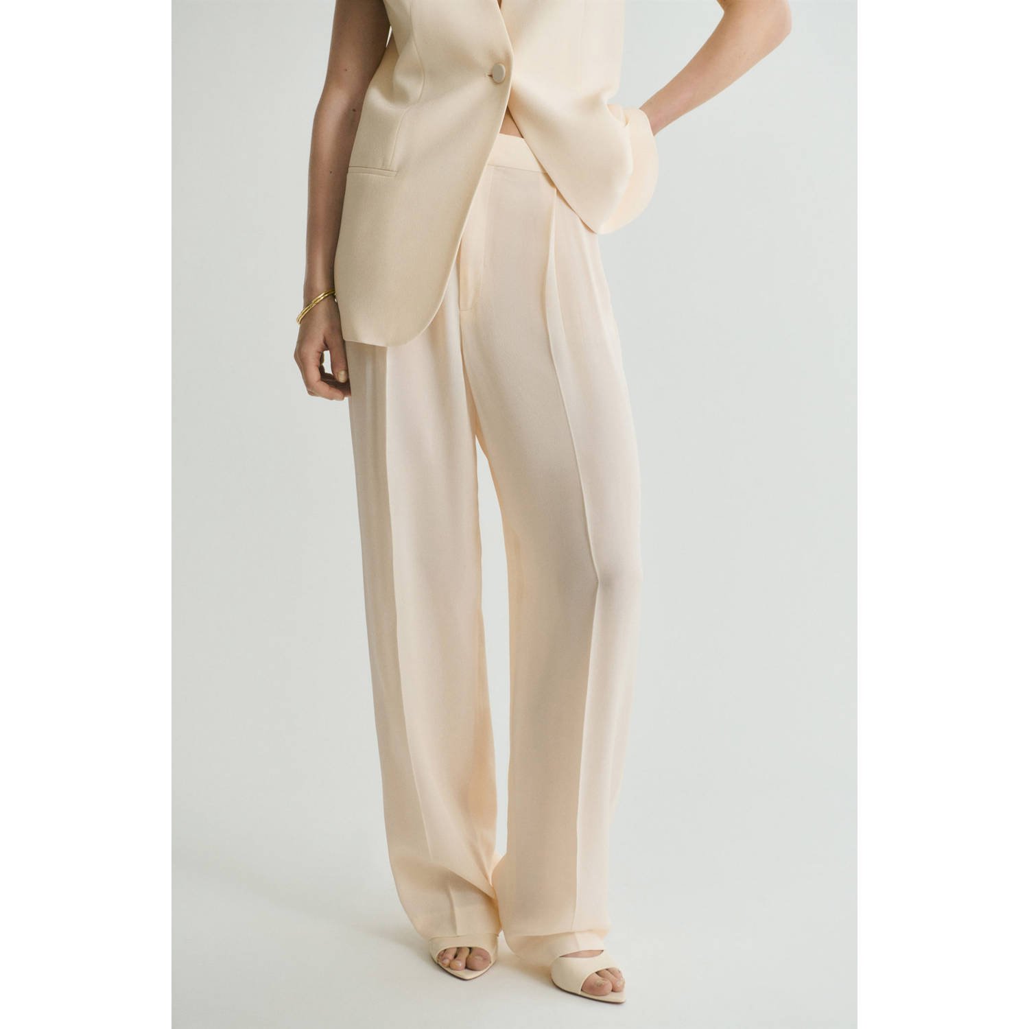 Mango high waist pantalon lichtgeel
