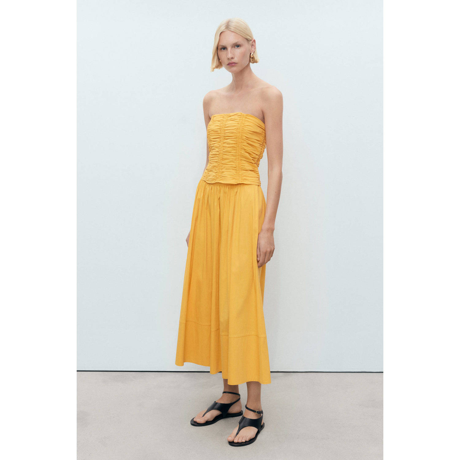 Mango off shoulder top oker