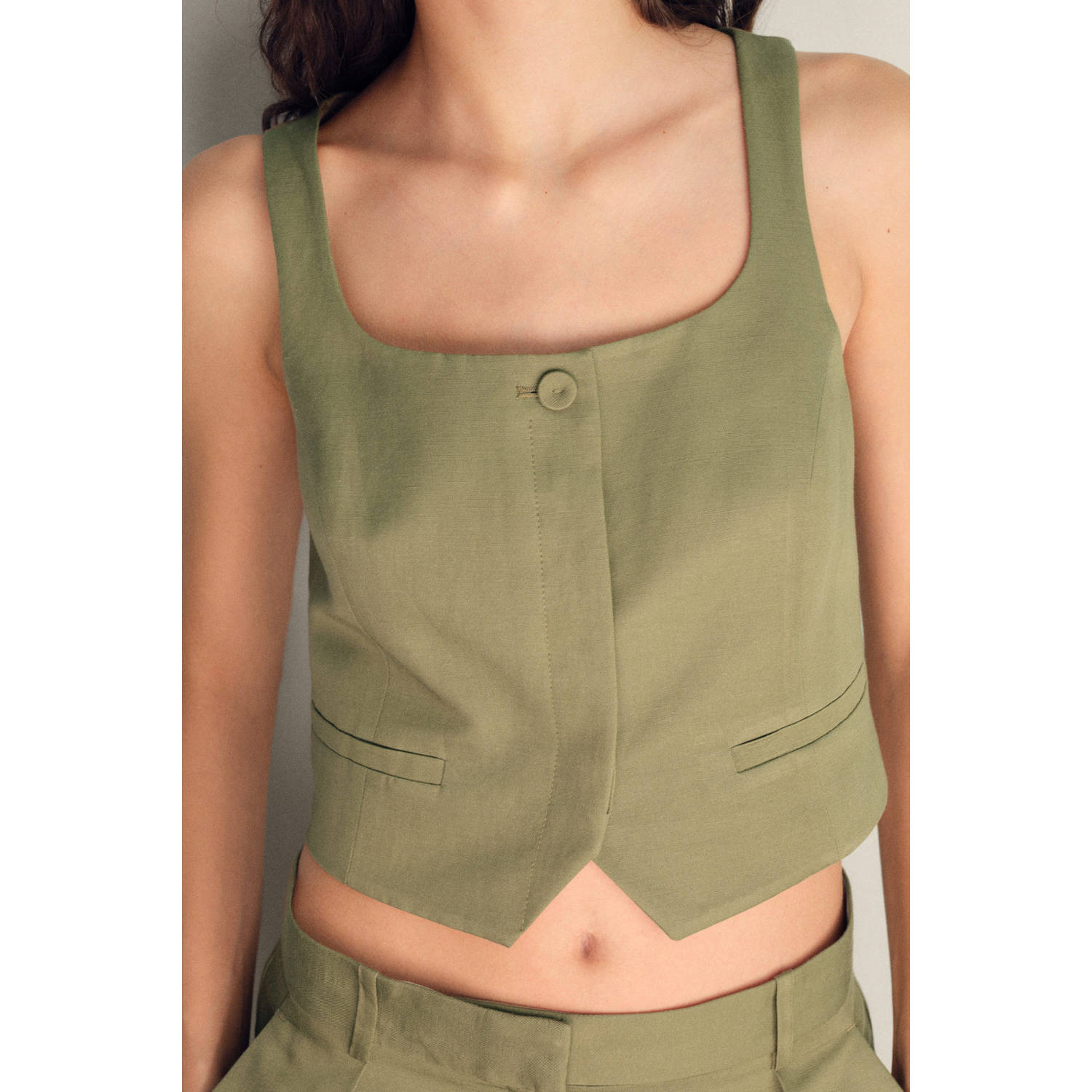 Mango linnen gilet kaki
