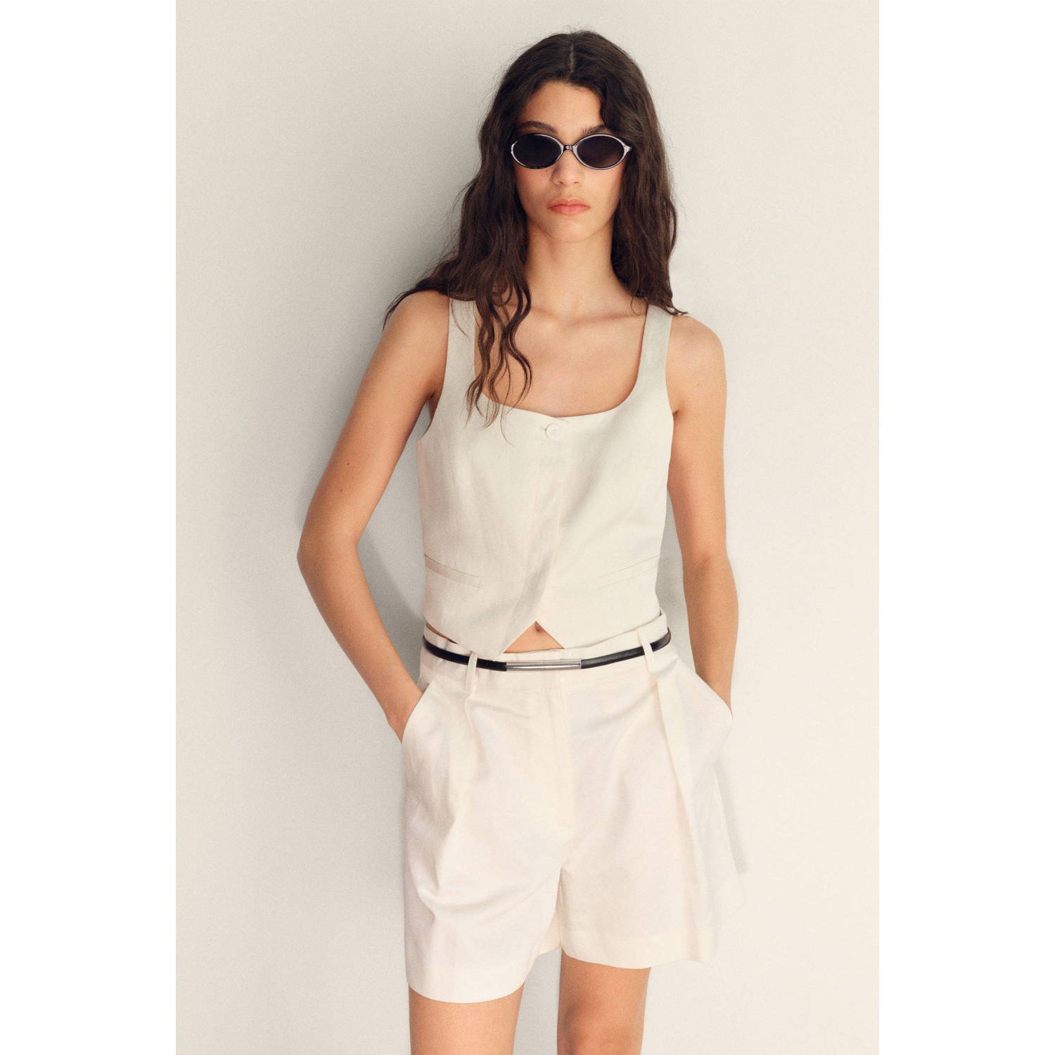 Mango linnen wide leg regular waist bermuda short ecru