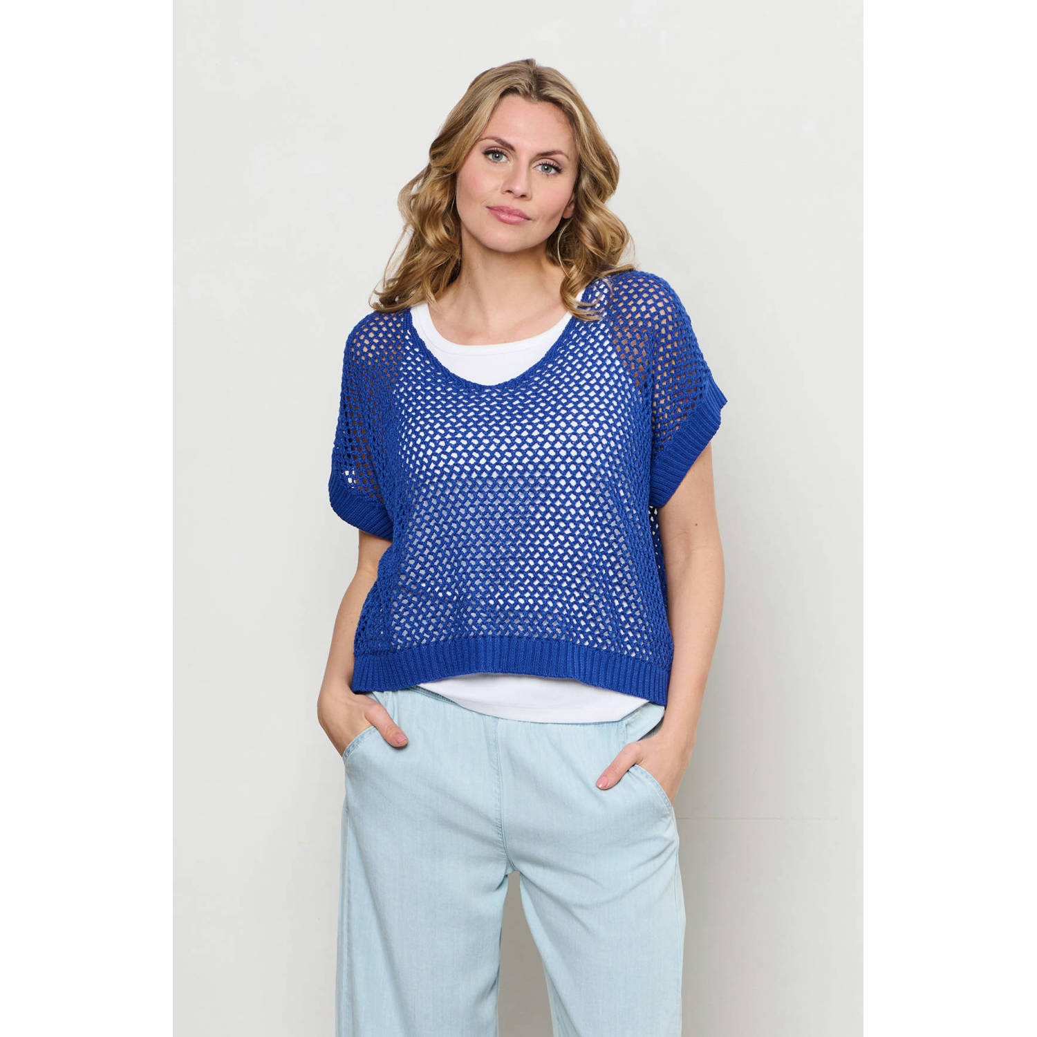 &Co Woman gebreid vest donkerblauw