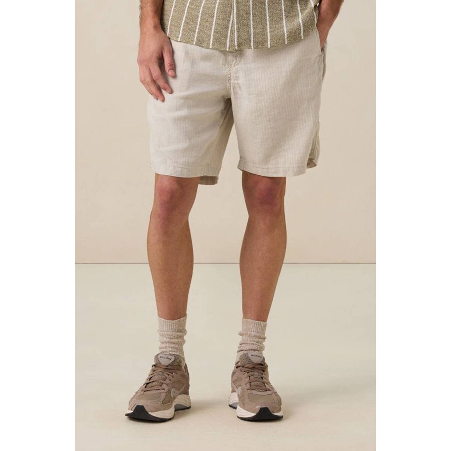 Sissy-Boy loose casual short ecru