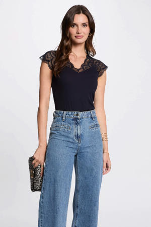 kanten top marineblauw