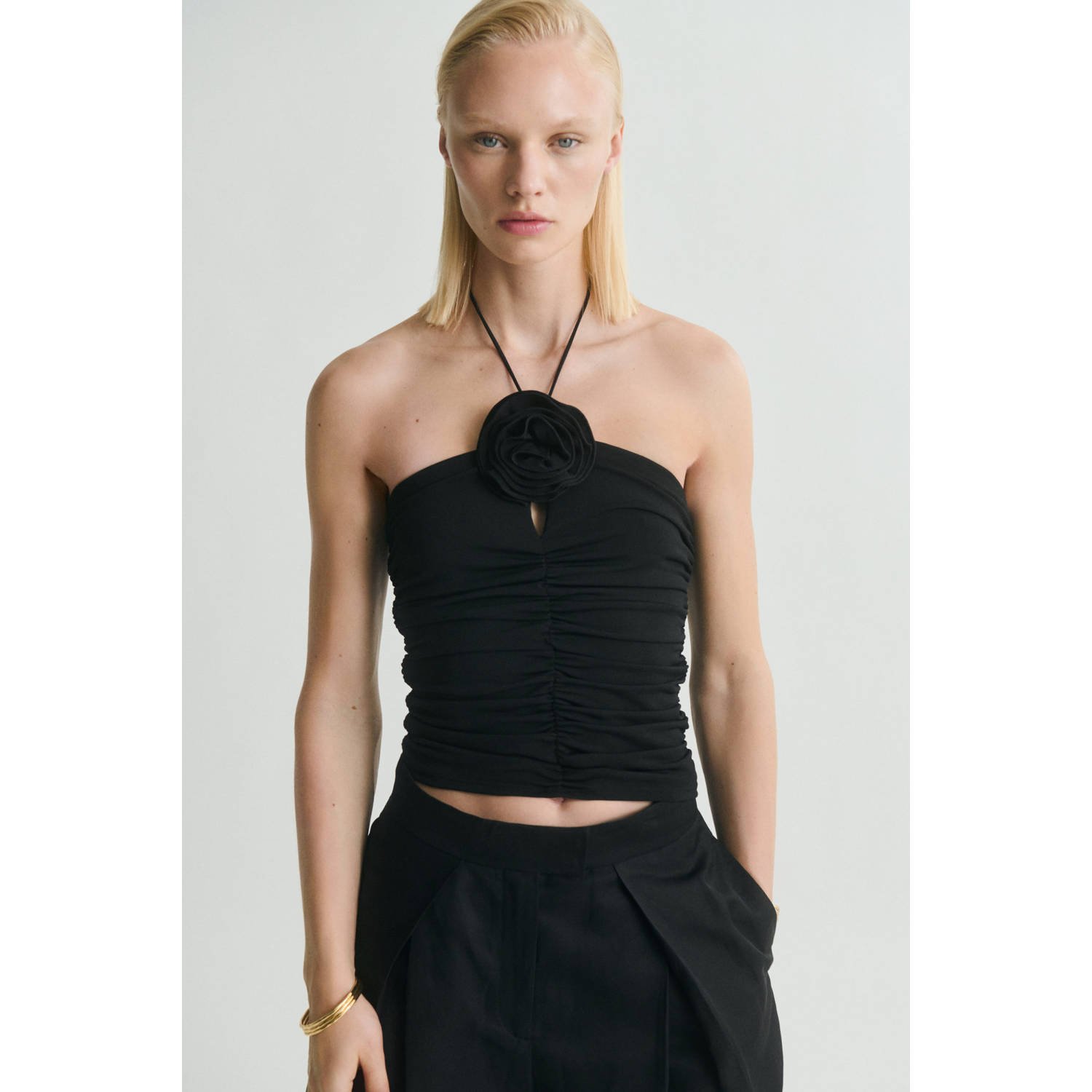 Mango cropped top zwart