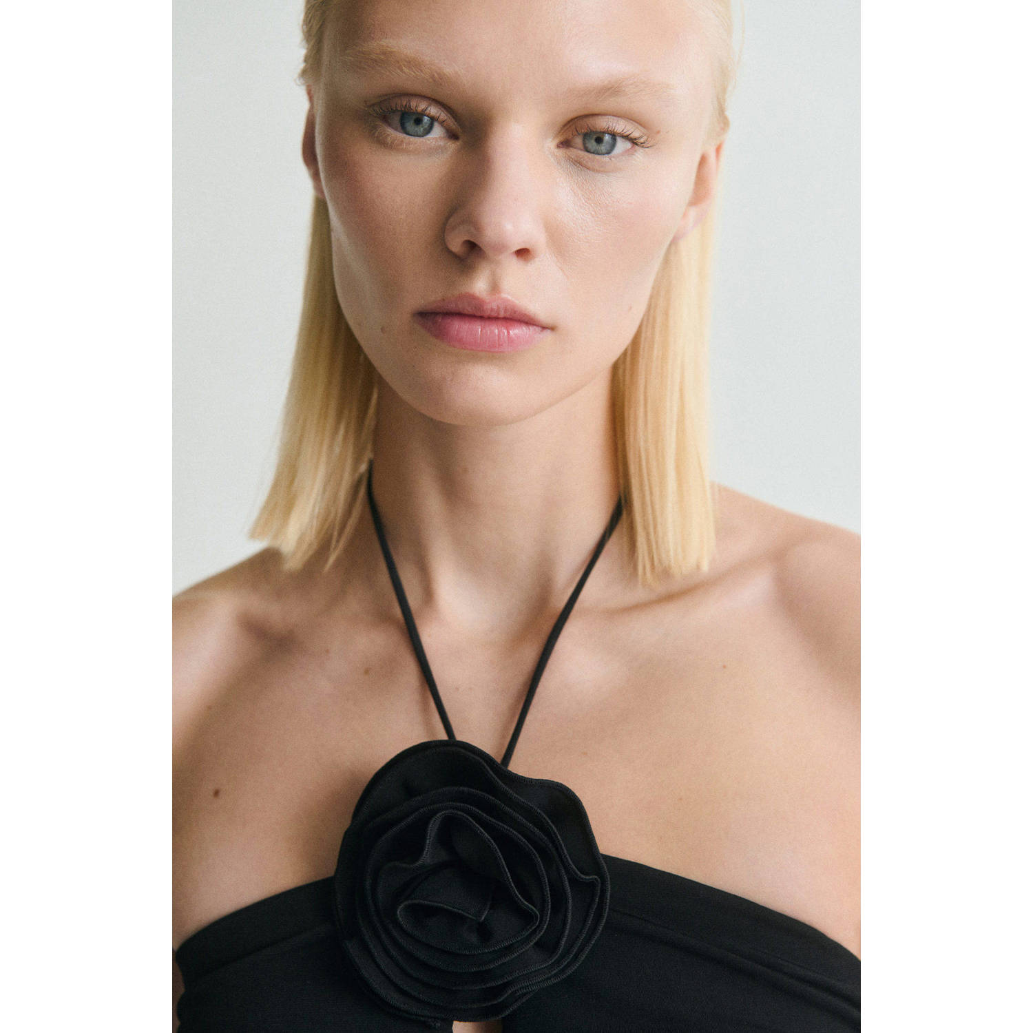 Mango cropped top zwart