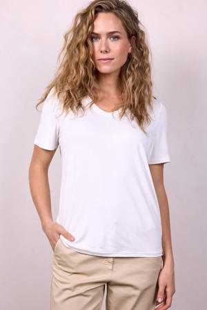 T-shirt wit