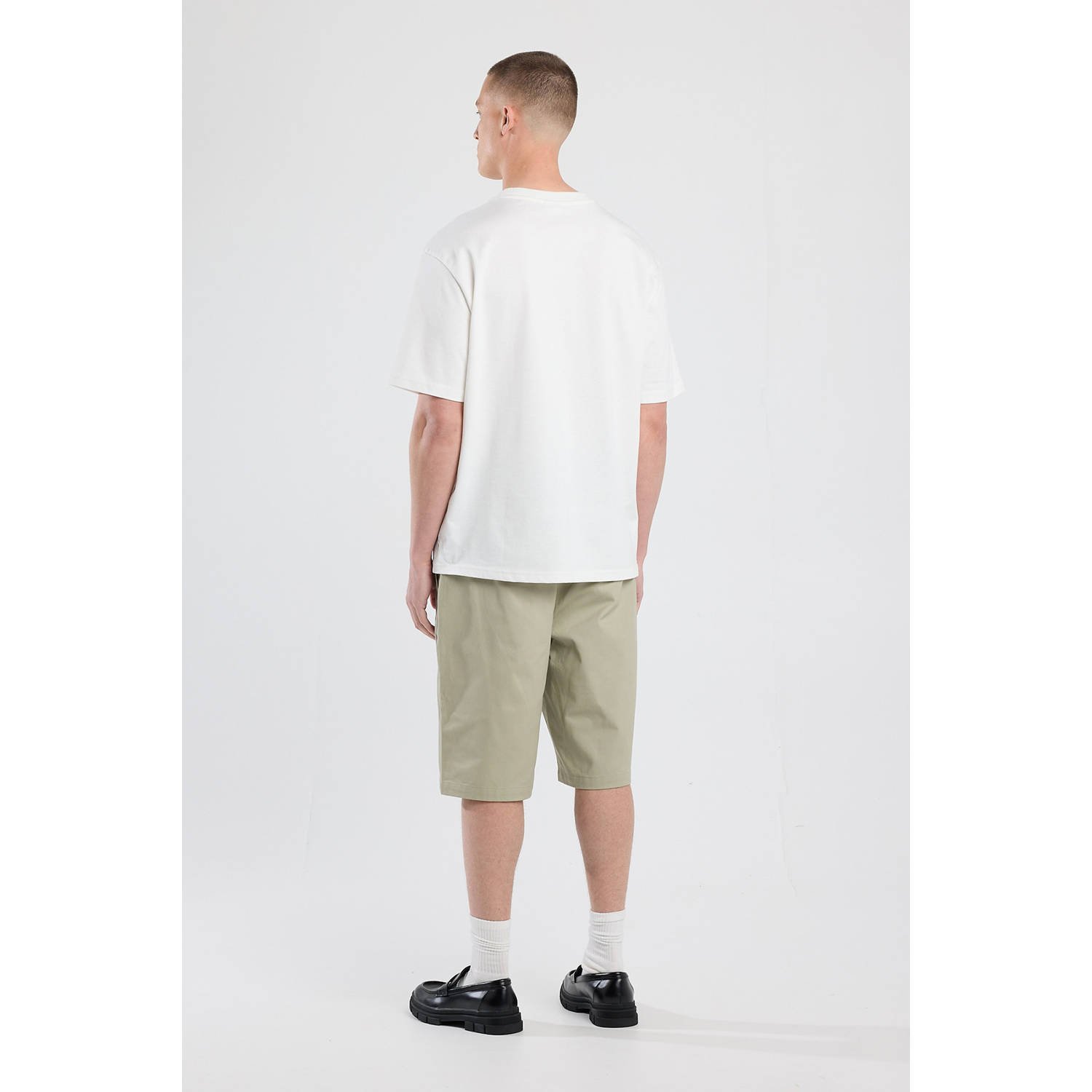 America Today regular bermuda short ecru