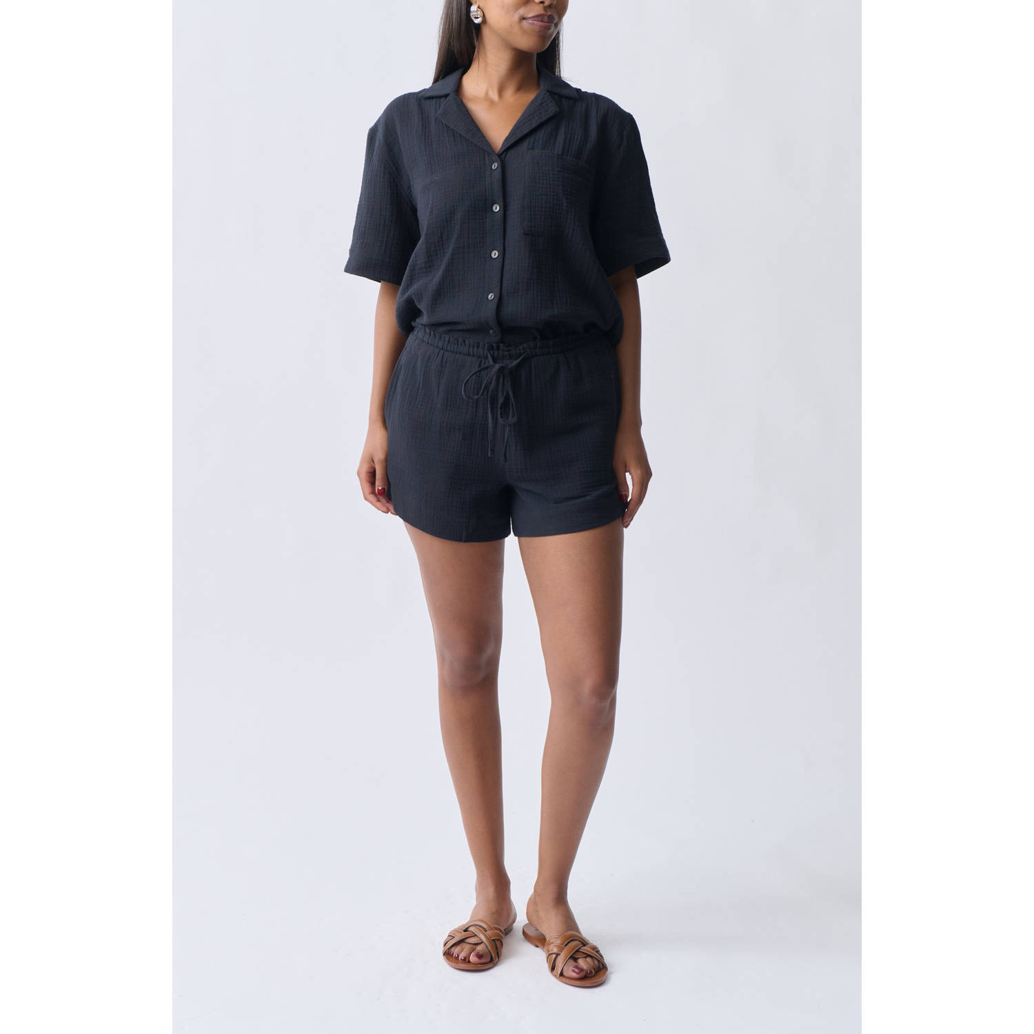 Gina Tricot straight regular waist casual short zwart