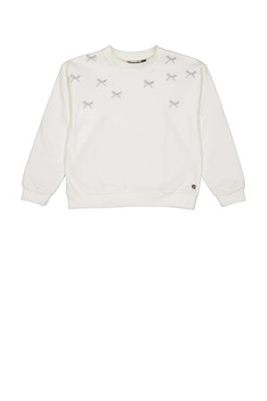 sweater wit