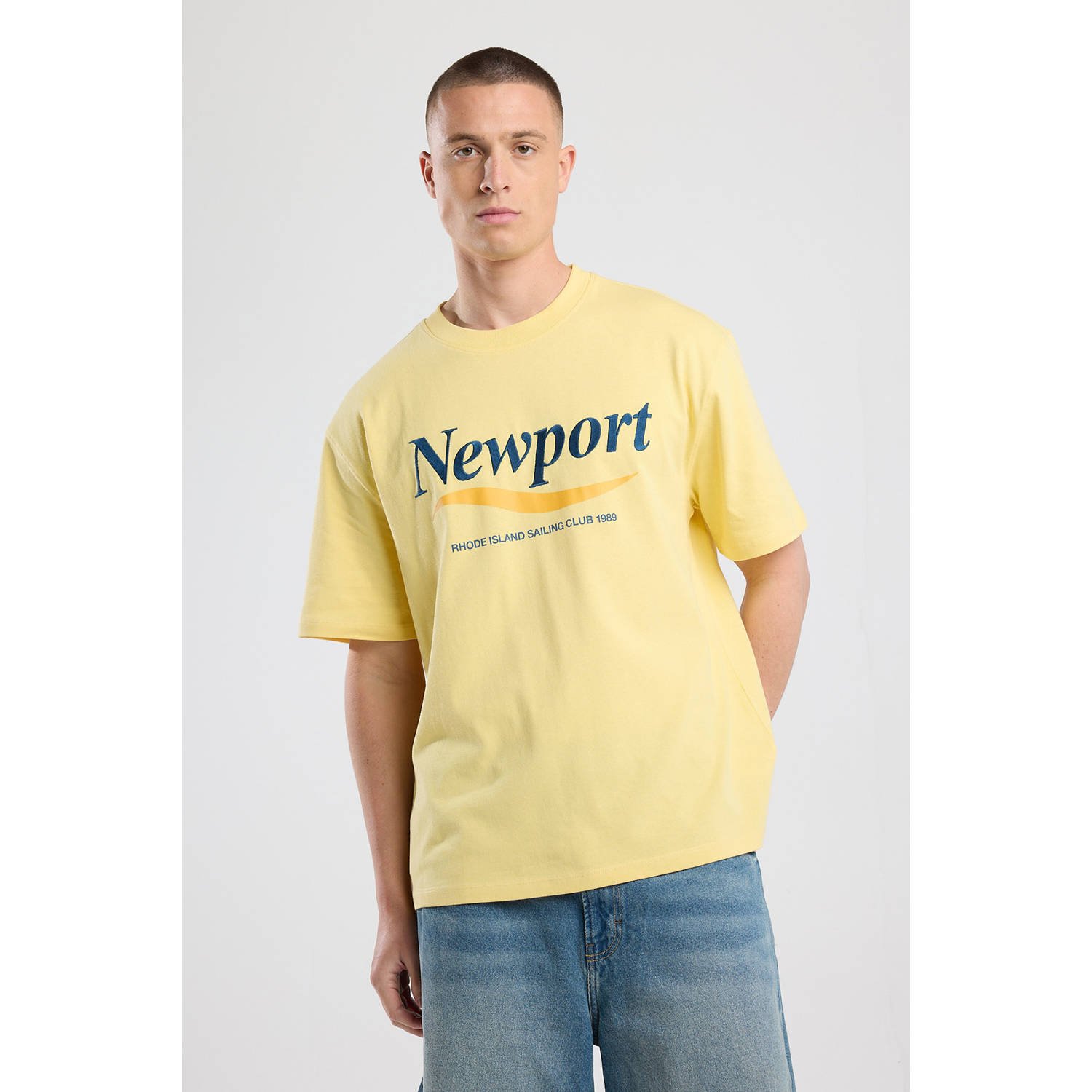 America Today T-shirt geel