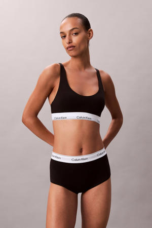 short zwart