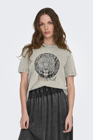 T-shirt wit
