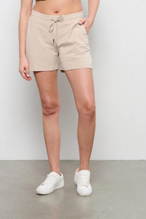 slim regular waist casual short zand