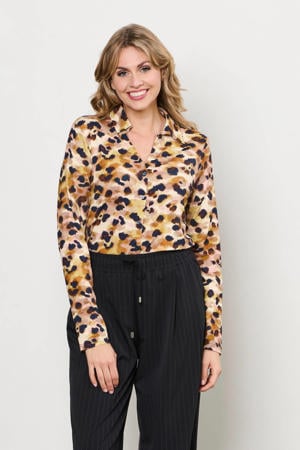 blouse beige