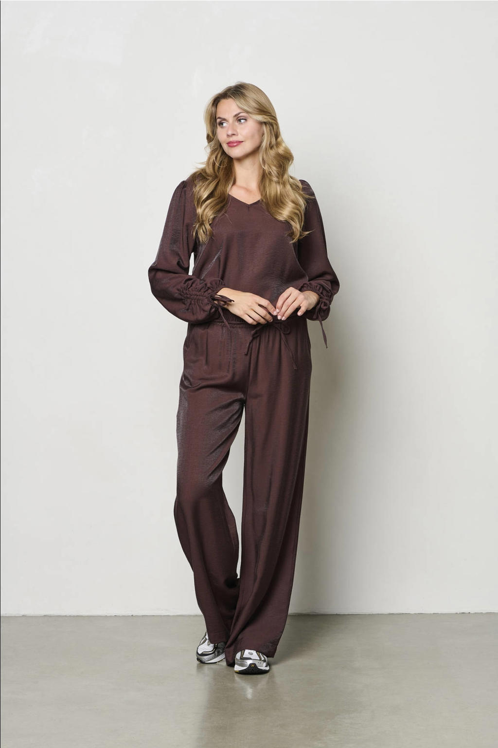 Donkerblauwe dames &Co Woman wide leg high waist casual broek van viscose met rits- en haaksluiting en effen