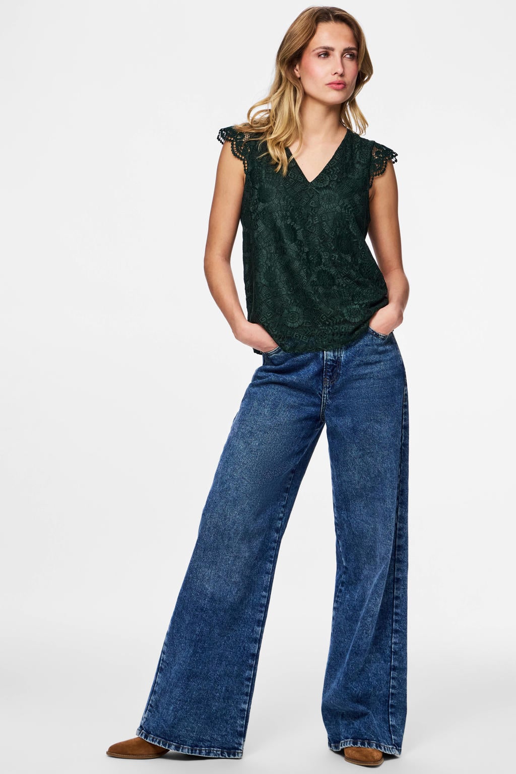 Donkergroene dames PIECES kanten top van nylon met effen, korte mouwen en V-hals