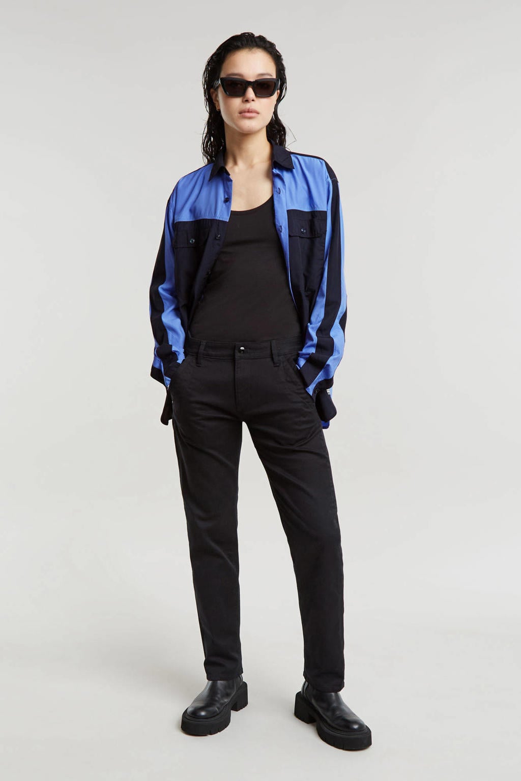 Zwarte dames G-STAR regular waist chino van katoen met rits- en knoopsluiting en effen