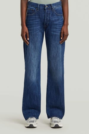 boyfriend jeans