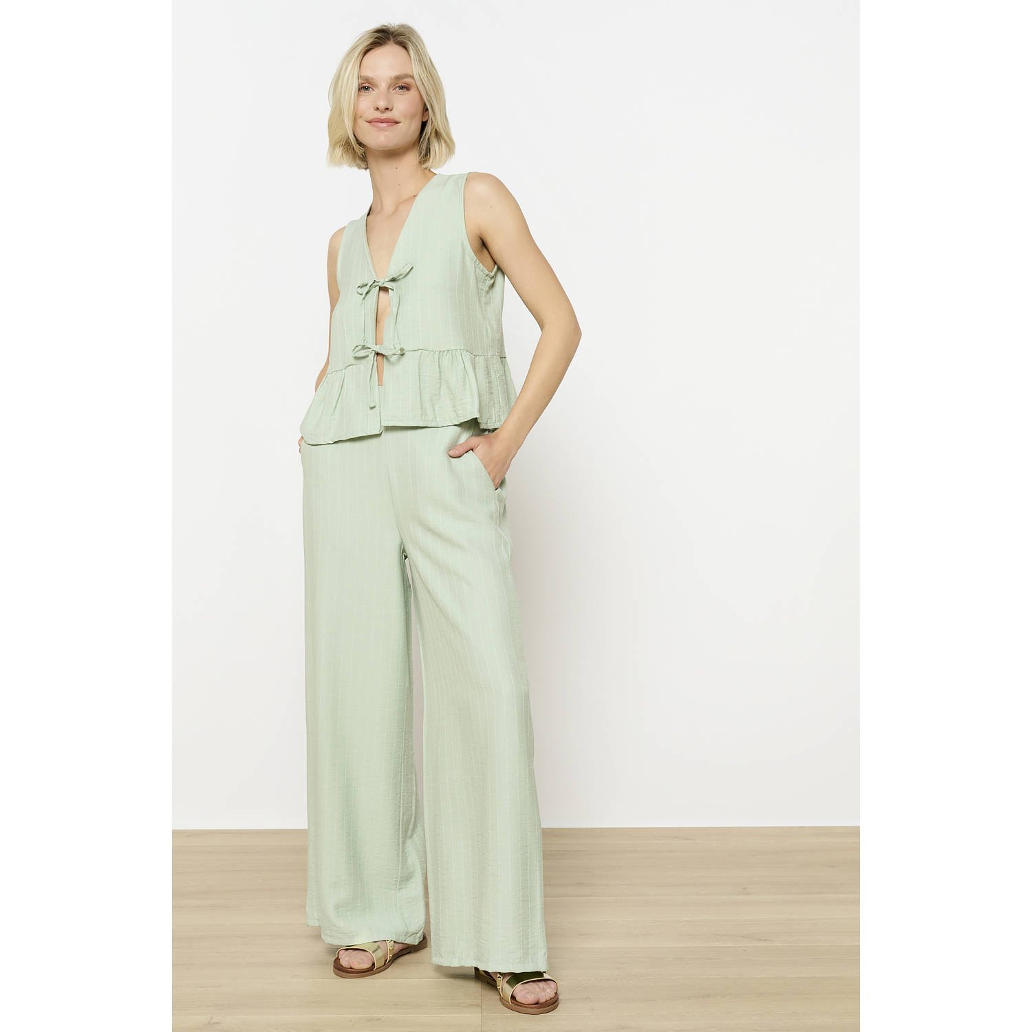 LOLALIZA wide leg high waist pantalon mintgroen