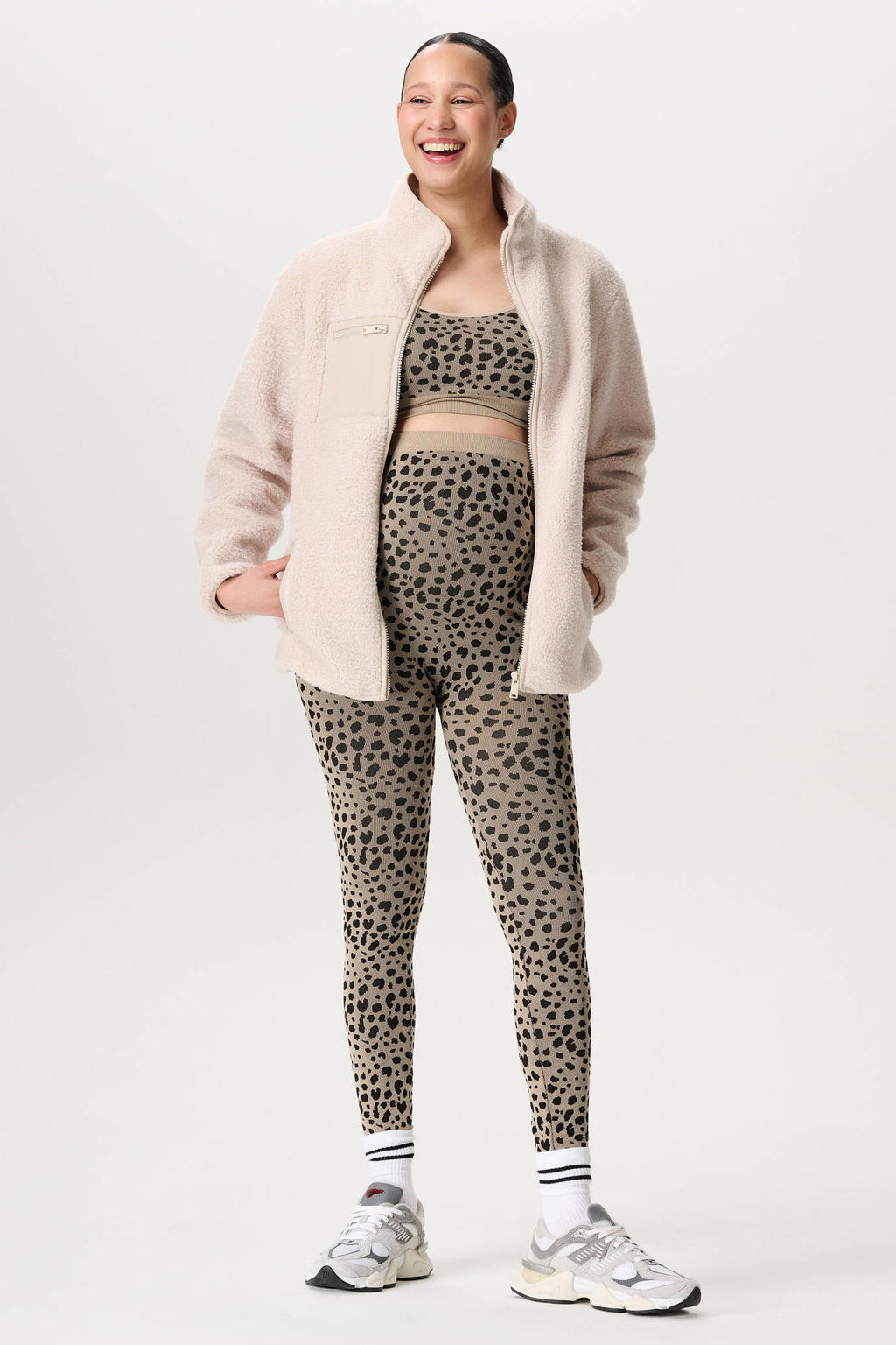 Noppies maternity zwangerschaps teddy jas beige Noppies maternity zwangerschaps teddy jas beige