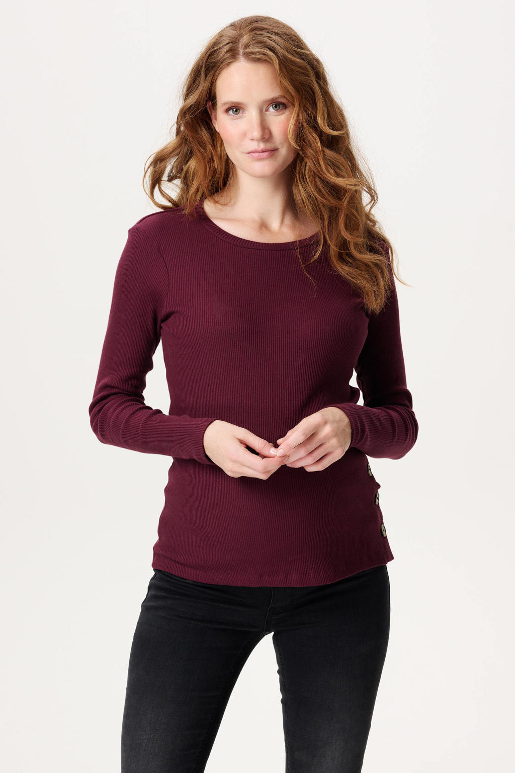 Donkerrode dames Noppies maternity zwangerschaps longsleeve van stretchkatoen met effen, lange mouwen, ronde hals en textuur