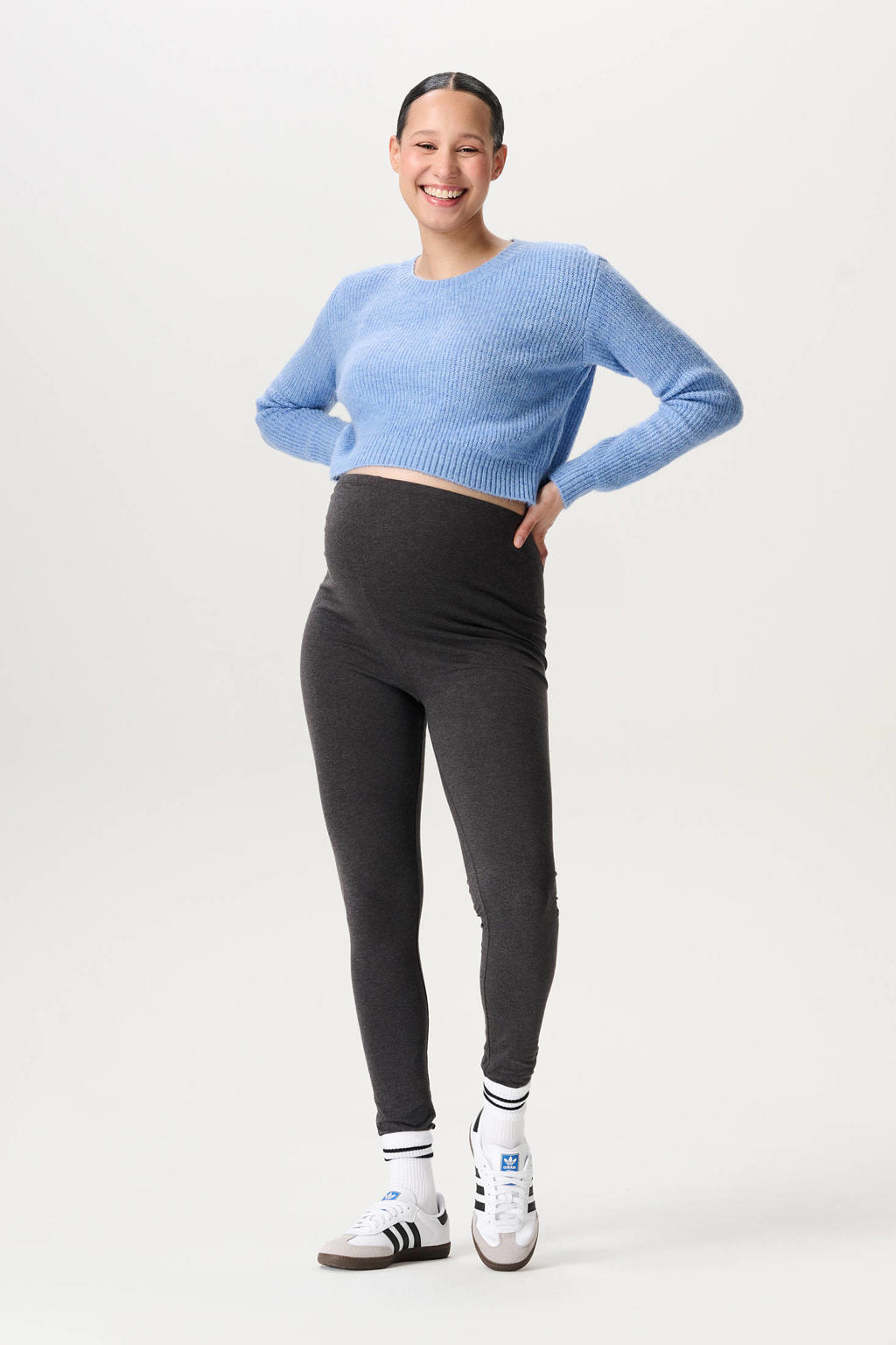 Blauwe dames Noppies maternity zwangerschaps cropped trui gebreid van acryl met effen, lange mouwen en ronde hals