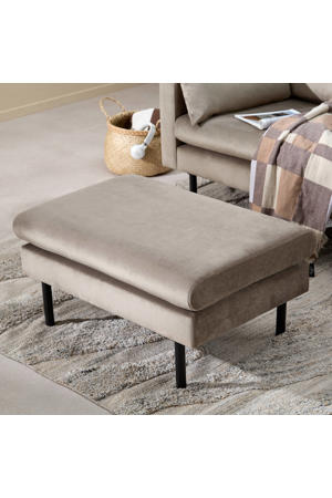 hocker Adam