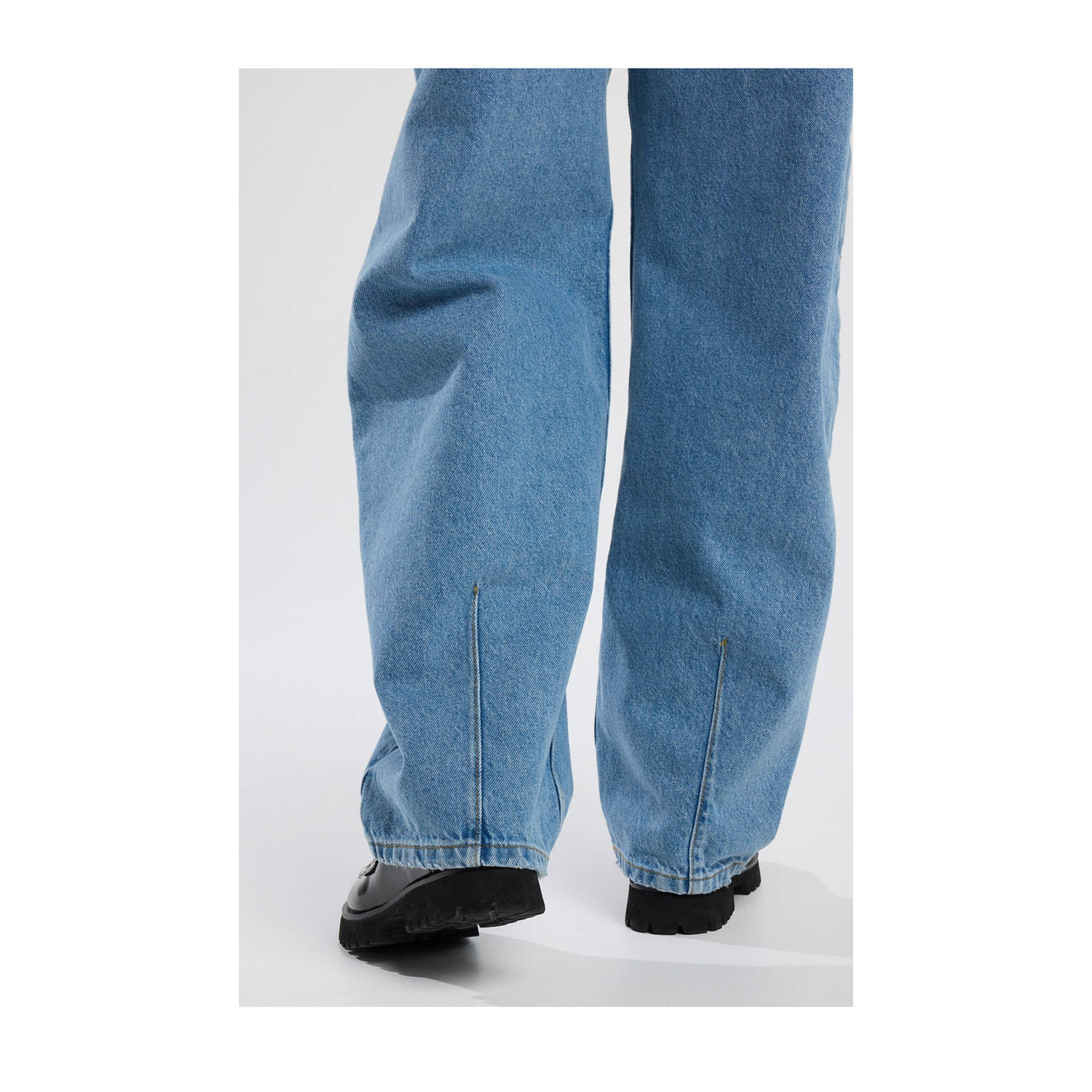 America Today medium blue denim