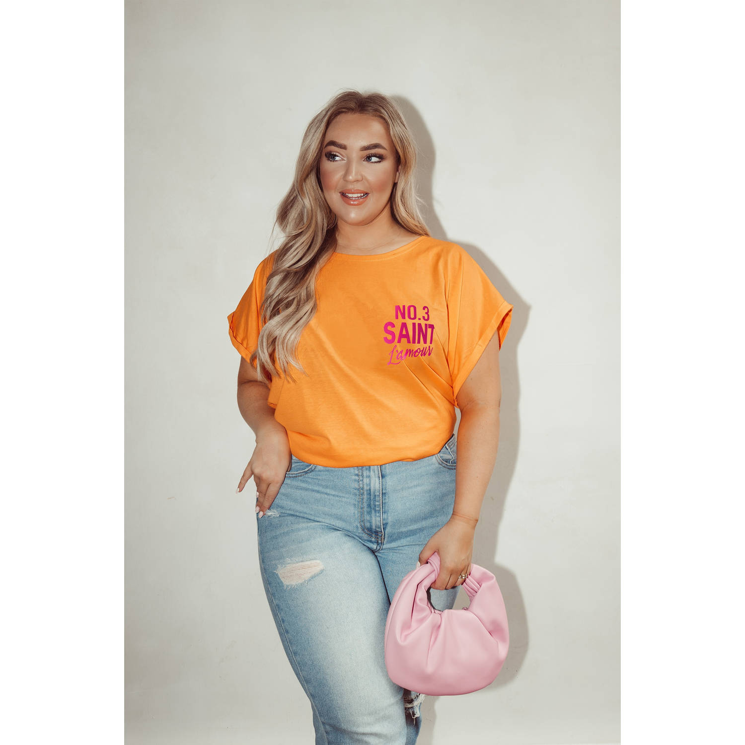 Pinned by K Curve T-shirt oranje