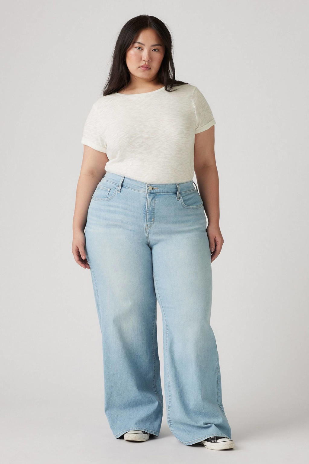 Light blue denim dames Levi's Plus high waist wide leg jeans van denim met rits- en knoopsluiting en effen