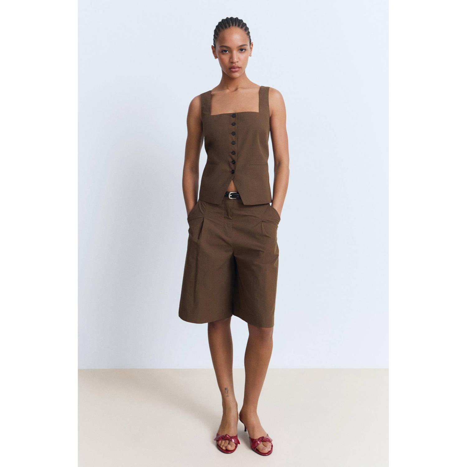 Mango straight regular waist bermuda short bruin
