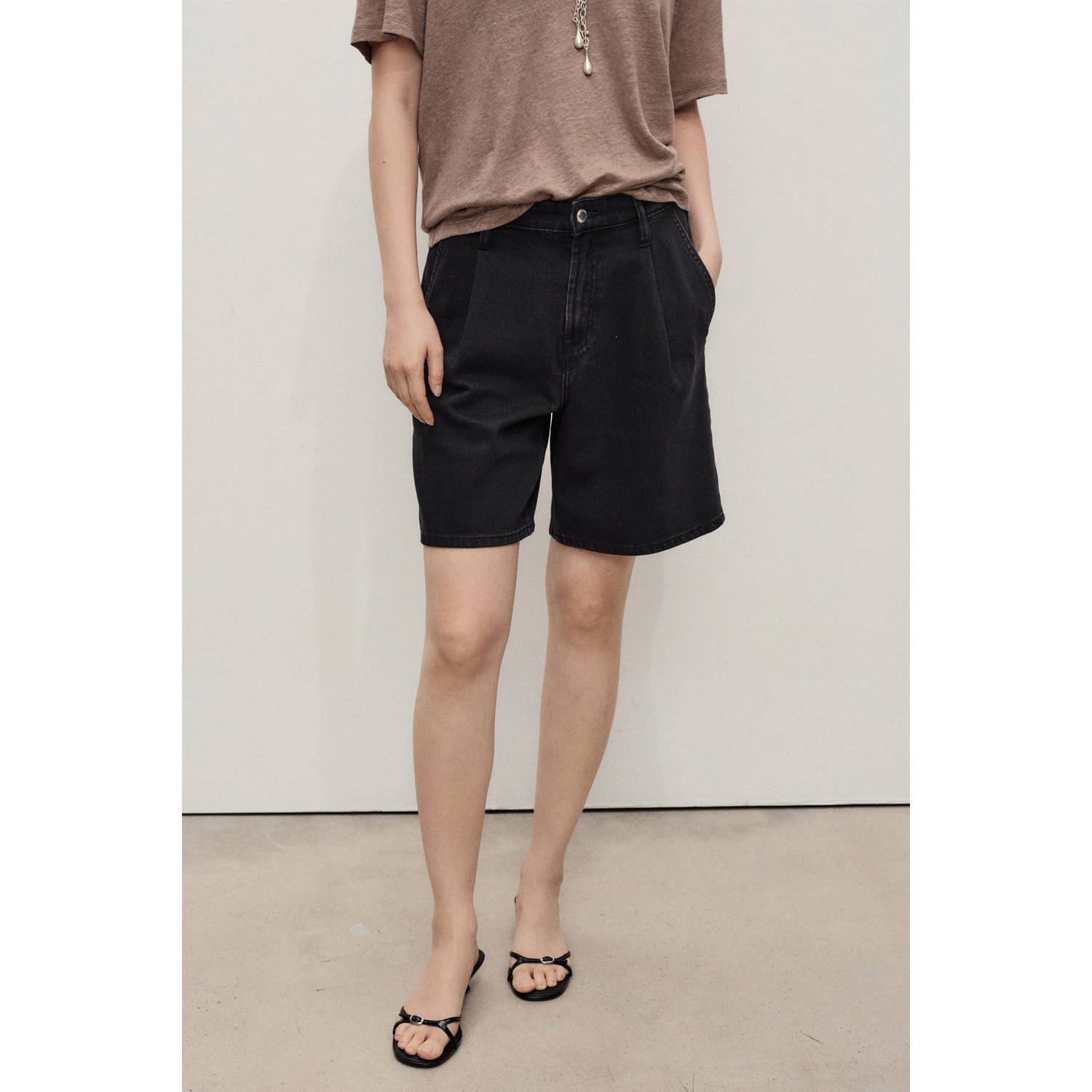 Mango denim wide leg regular waist short antraciet