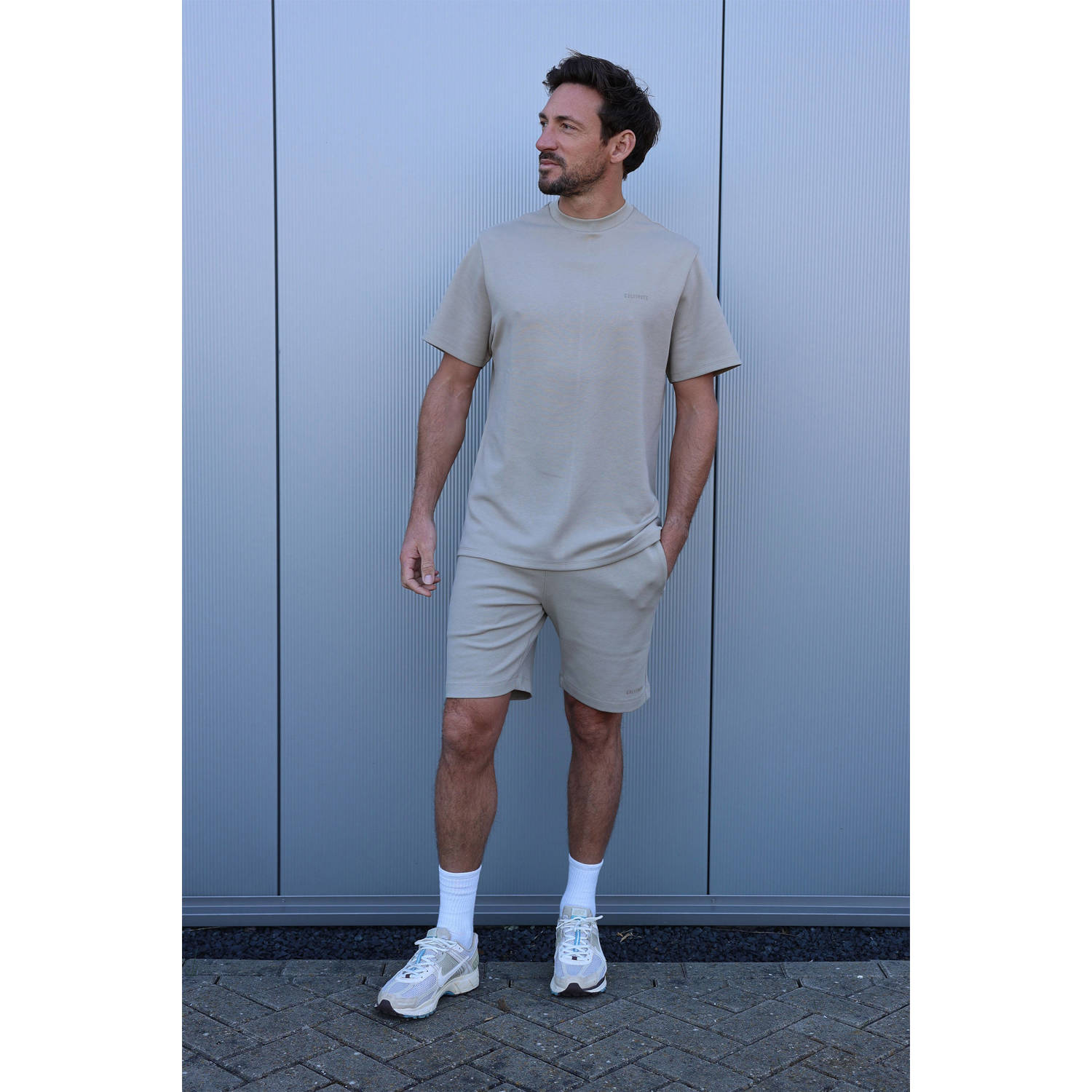 Kultivate regular fit sweatshort LUXURY taupe
