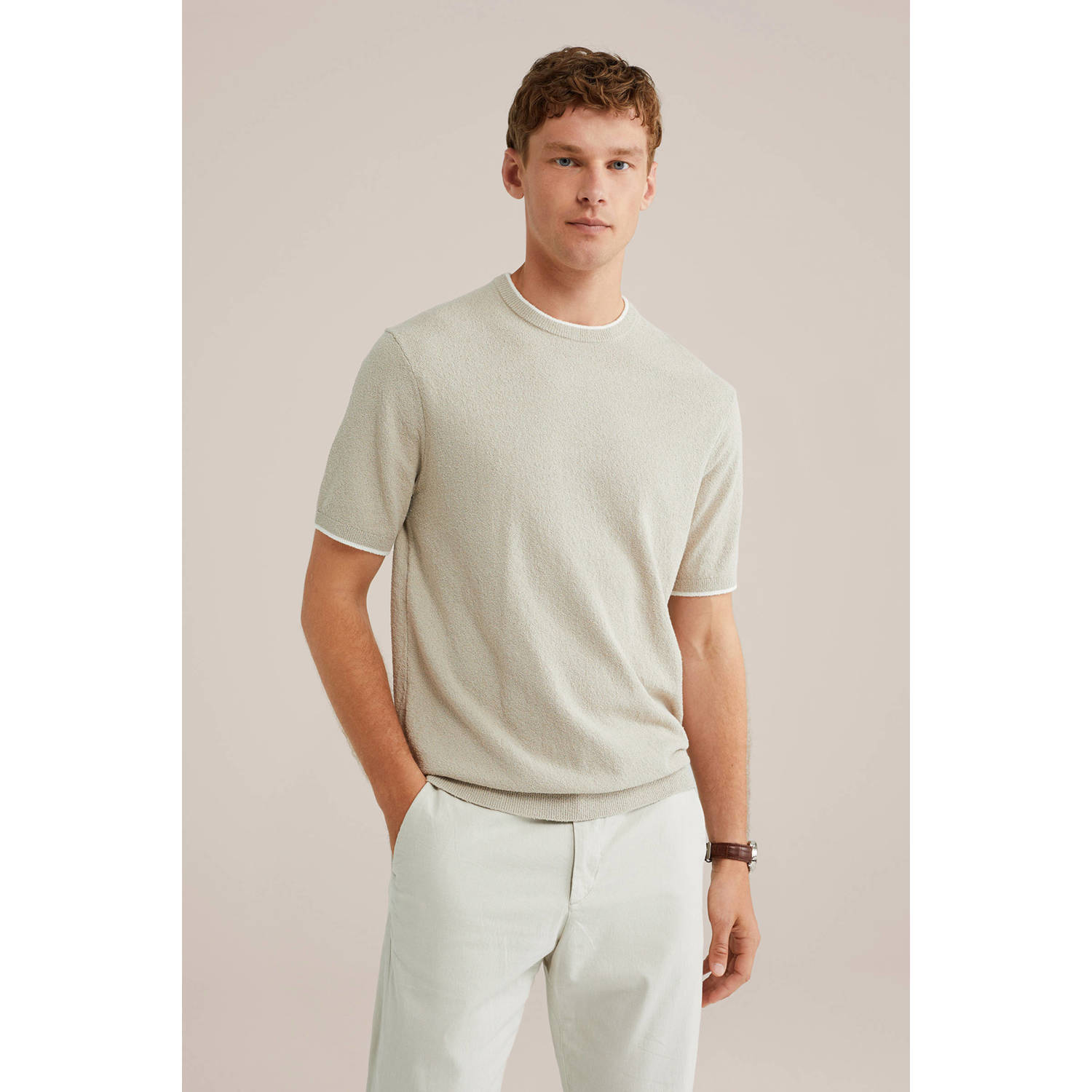 WE Fashion bouclé T-shirt met textuur beige
