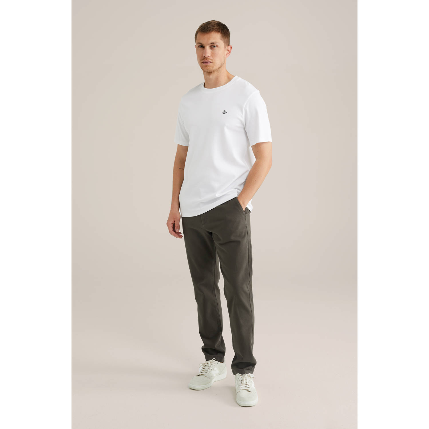 WE Fashion slim chino donkergroen