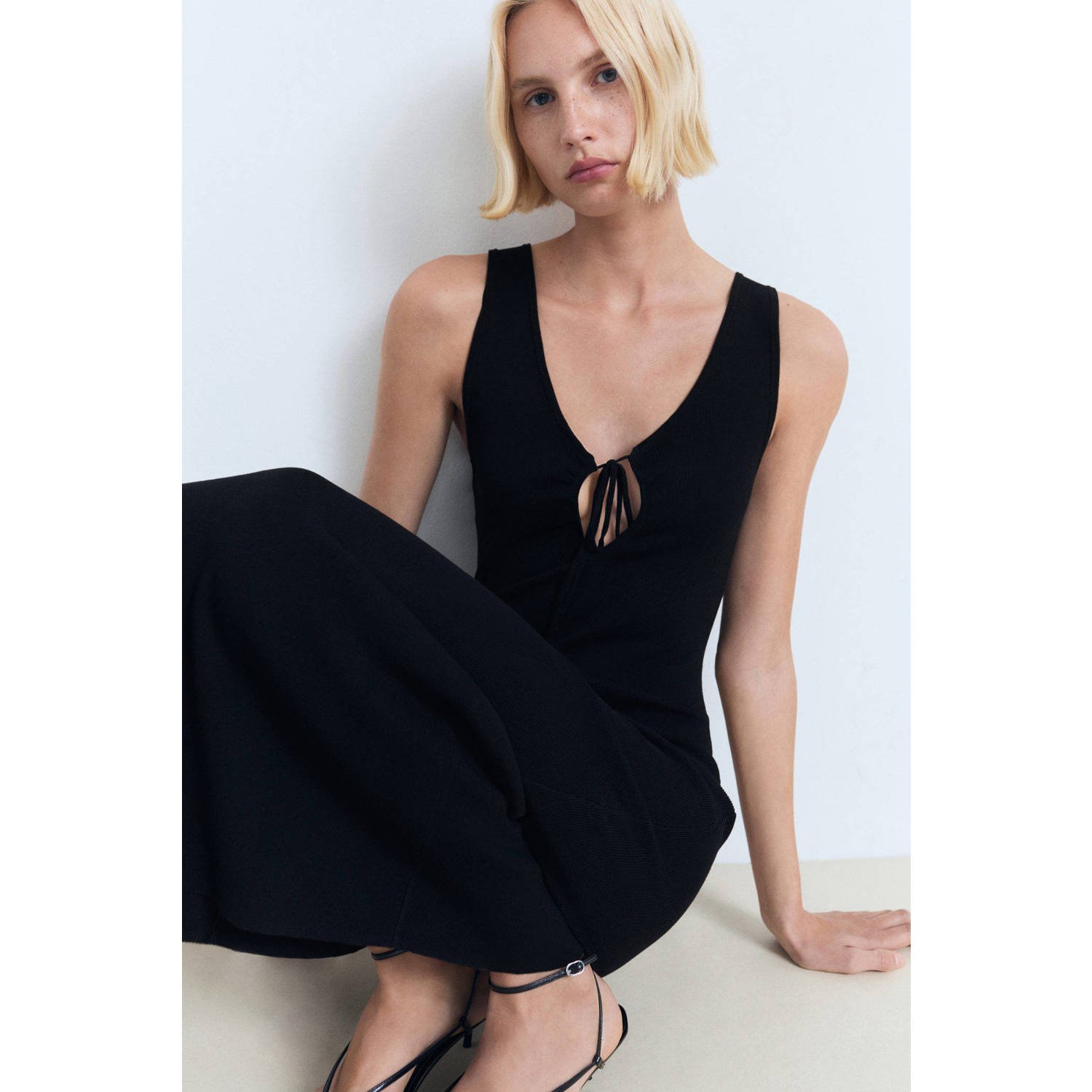 Mango midi jurk zwart