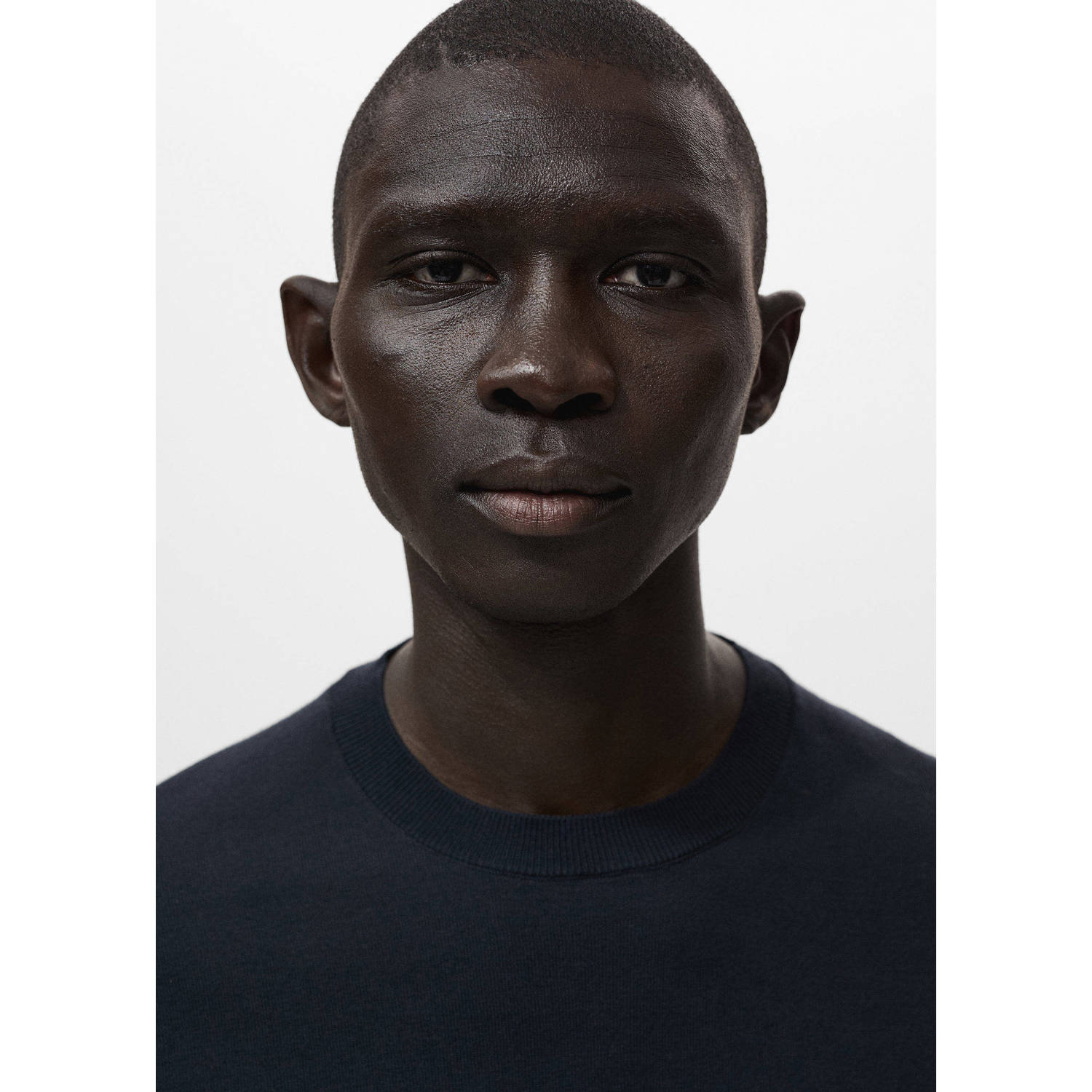 Mango Man T-shirt fijn gebreid donkerblauw