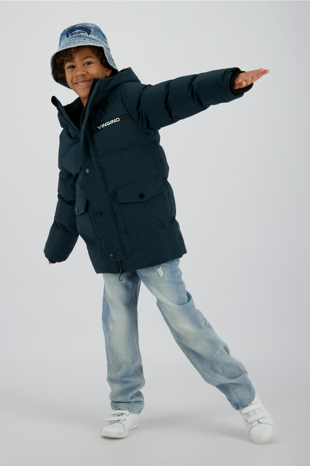 Donkergroene jongens Vingino parka van polyester met effen, lange mouwen, capuchon en rits- en drukknoopsluiting