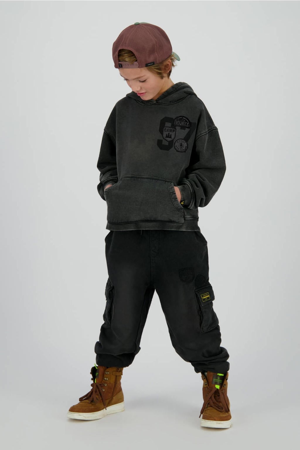 Zwarte jongens Vingino regular casual broek van katoen met elastische tailleband met koord en effen