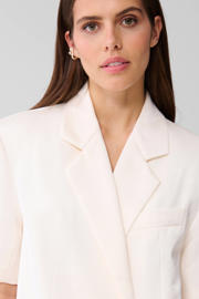 thumbnail: Ecru dames Shoeby regular blazer van polyester met effen, korte mouwen, button down sluiting en knoopsluiting