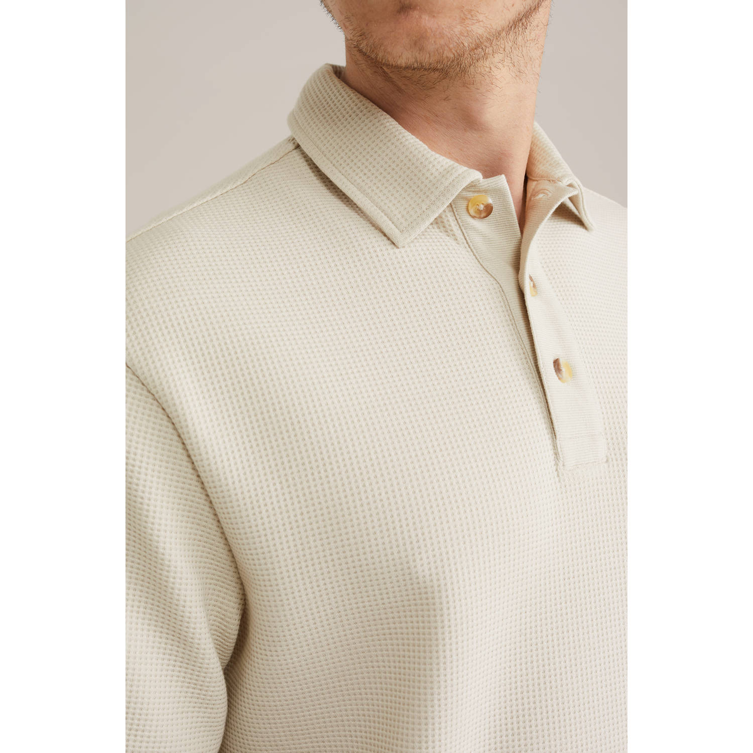 WE Fashion loose polo met textuur beige
