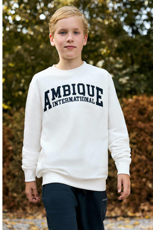 sweater ecru