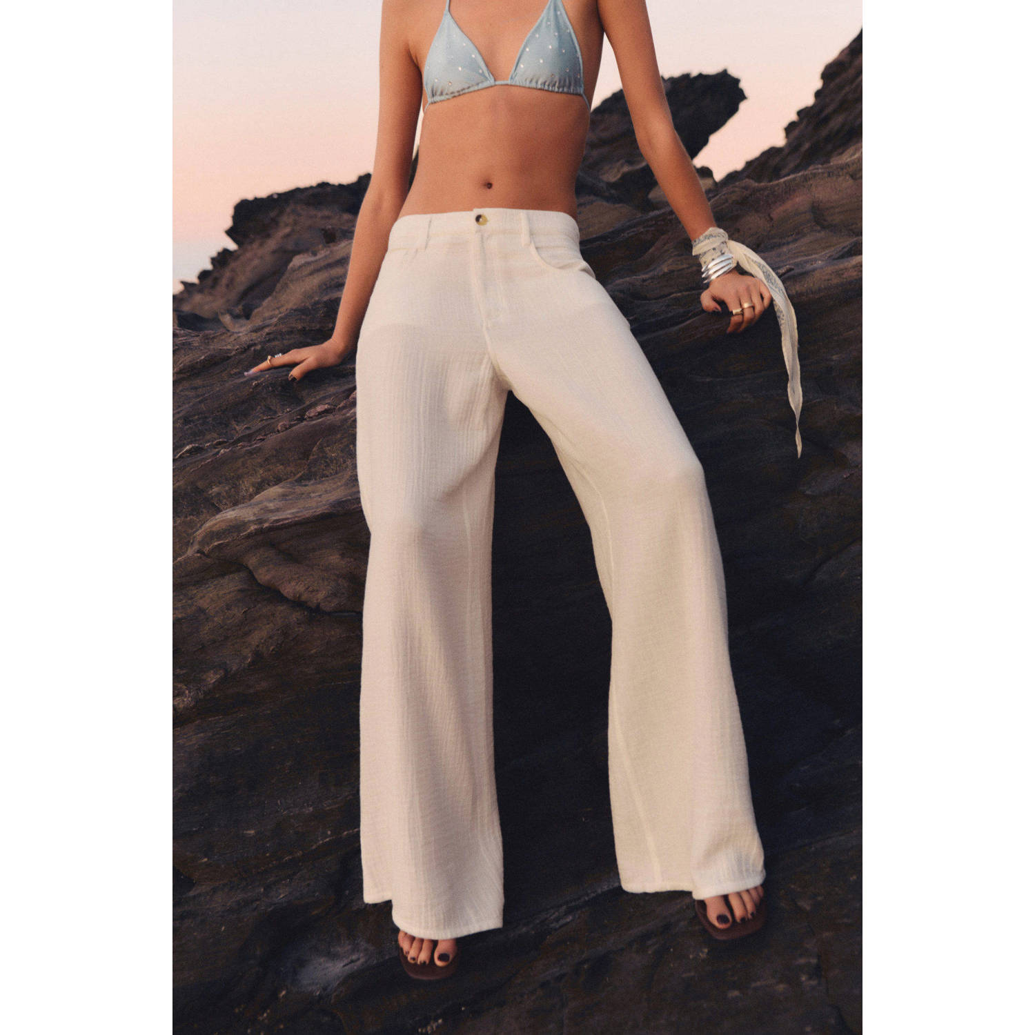 Mango wide leg regular waist broek wit