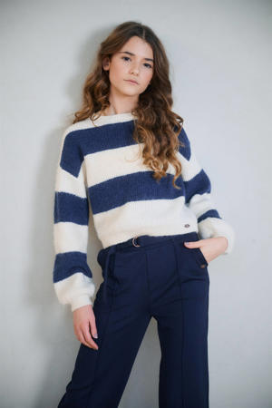 trui donkerblauw grof gebreid